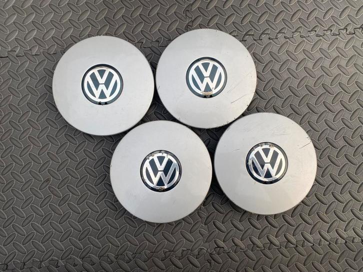 Set originele Volkswagen Polo Naafdoppen, Auto diversen, Wieldoppen, Gebruikt, Ophalen of Verzenden