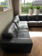 Leren hoekbank + poef 260x260cm, Huis en Inrichting, Banken | Bankstellen, Ophalen, 250 tot 300 cm, Gebruikt, Hoekbank