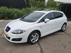 Seat Leon 1.2 TSI 77KW 2010 Wit / APK / Dakje / Airco / Stoe, Voorwielaandrijving, 4 cilinders, Leon, Wit