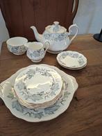 Royal Albert theepot, gebaksschaal, bordjes , schoteltjes, Ophalen of Verzenden