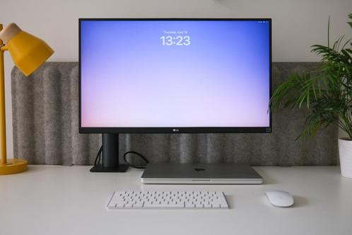 LG 27" UHD 4K Ergo IPS Monitor USB-C, 27UN880P-B, Computers en Software, Monitoren, Zo goed als nieuw, 60 Hz of minder, DisplayPort