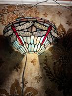 Tiffany Wandlamp met Libellen, Ophalen, Zo goed als nieuw, Glas