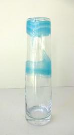 Lange glazen vaas helder twee banen turquoise opaline 3843-g, Ophalen of Verzenden