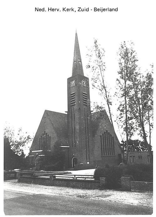 958720	Zuid Beijerland	Ned Herv Kerk	 Nette oude kaart onbes, Verzamelen, Ansichtkaarten | Nederland, Ongelopen, Zuid-Holland