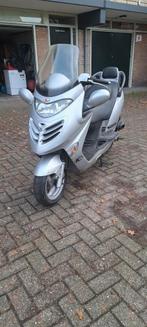 Kymco grand dink (start niet), Fietsen en Brommers, Scooters | Kymco, Ophalen, Gebruikt, Overige modellen, Maximaal 45 km/u