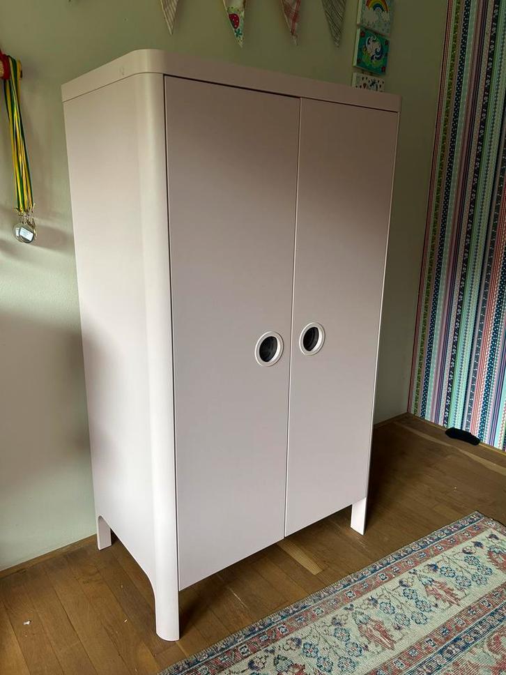 Complete Roze Kinderkamer - Bed, Commode, Kast, Kinderen en Baby's, Kinderkamer | Complete kinderkamers, Gebruikt, Meisje, Ophalen of Verzenden