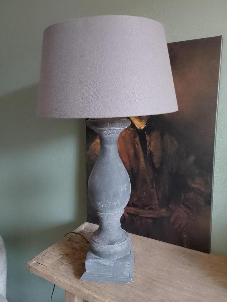 Aura Peeperkorn baluster lamp, Huis en Inrichting, Lampen | Tafellampen, Zo goed als nieuw, 75 cm of meer, Hout, Ophalen