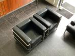 Le Corbusier, LC2 fauteuls replica, refurbished als nieuw, Huis en Inrichting, Fauteuils, Ophalen, Design, 75 tot 100 cm, Zo goed als nieuw