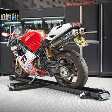 Motor mover 240 cm lang van € 199,- voor € 100,- beschikbaar voor biedingen