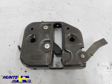 Achterbankslot L Volvo 850 ('91-'96) 6818090 beschikbaar voor biedingen