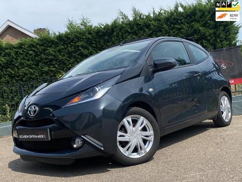 Toyota Aygo 1.0 VVT-i x Org Navi*schuifdakje*airco*, Auto's, Toyota, Bedrijf, Te koop, Aygo, ABS, Airbags, Airconditioning, Electronic Stability Program (ESP)