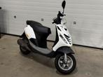 Piaggio zip 125cc A1, Fietsen en Brommers, Scooters | Piaggio, Ophalen, Zo goed als nieuw, Zip