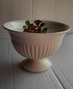 Wedgwood Moss Rose Schaaltje, Ophalen of Verzenden