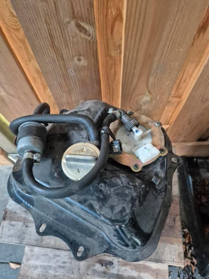 brandstof tank senzo lux la souris sourini btc riva e4, Fietsen en Brommers, Brommeronderdelen | Scooters, Zo goed als nieuw, Overige merken