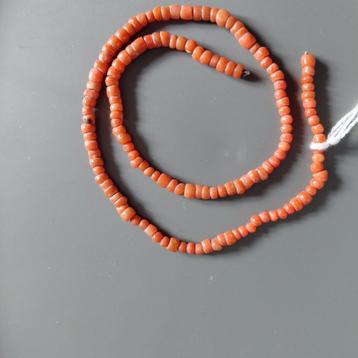 Antiek Bloedkoralen Snoer 35 cm beschikbaar voor biedingen