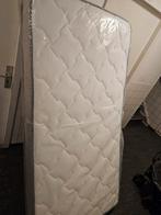 Matras - niew 100200, 90 cm, Eenpersoons, Ophalen of Verzenden, Zo goed als nieuw