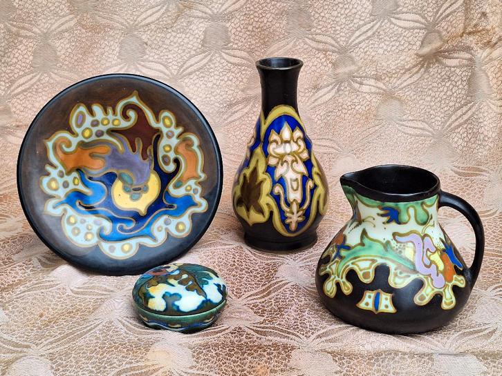 Art Deco aardewerk uit de jaren 1930, Plateel Gouda Holland, Antiek en Kunst, Antiek | Keramiek en Aardewerk, Ophalen of Verzenden