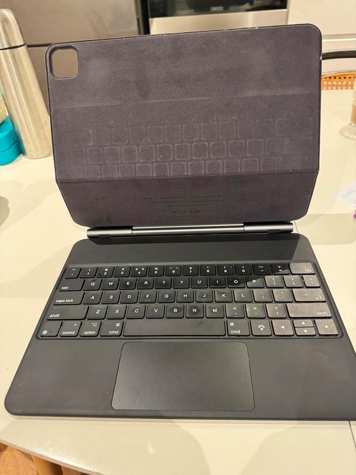 Draadloos toetsenbord ipad 12.9 smartkeyboard, Computers en Software, Tablet-hoezen, Gebruikt, Bescherming voor- en achterkant