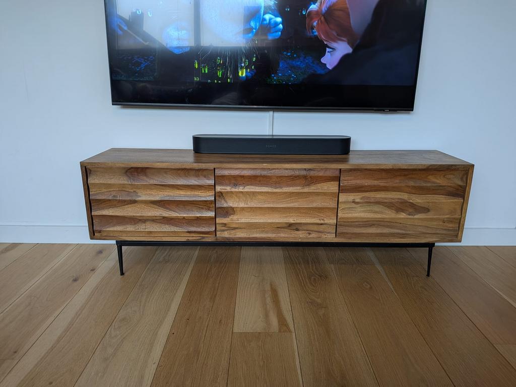 Tv meubel 140x30x45cm massief acaciahout, Ophalen, 100 tot 150 cm, Zo goed als nieuw, Minder dan 100 cm
