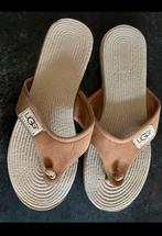 Slippers maat 41 … z.g.a.n. leuk !, Kleding | Dames, Schoenen, Ophalen of Verzenden, Zo goed als nieuw