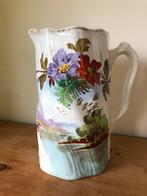 Aardewerk waterkan met bloemen en landschap, Antiek en Kunst, Ophalen of Verzenden