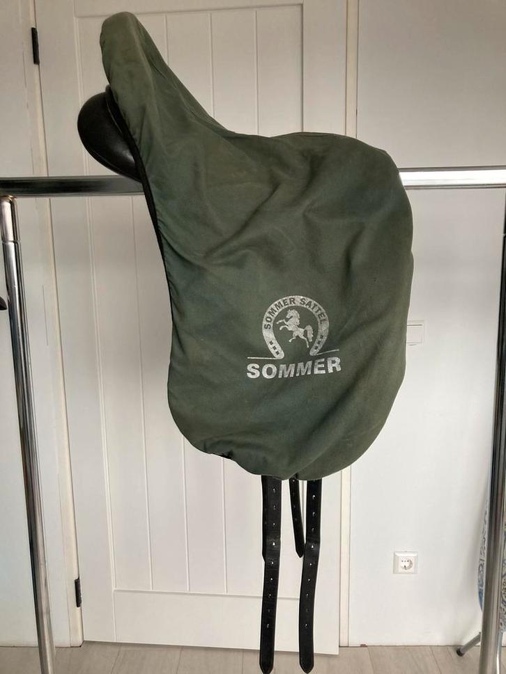 Sommer dolce zadel 17,5”, Dieren en Toebehoren, Paarden en Pony's | Zadels, Zo goed als nieuw, Dressuur, Ophalen of Verzenden