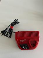 Milwaukee M12 acculader, Ophalen of Verzenden, Nieuw