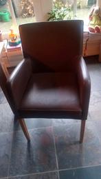 leren eetkamer-stoelen armleuning bruin 4x, Ophalen, Gebruikt, Bruin, Leer