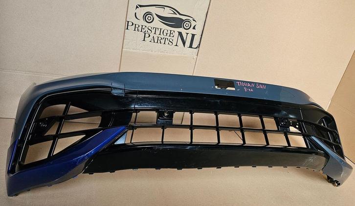 Voorbumper VW Tiguan 5NA Facelift R MODEL 320 PK PDC Bumper, Auto-onderdelen, Carrosserie en Plaatwerk, Bumper, Voor, Gebruikt