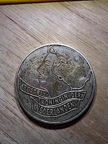 Nederlandse munt 50 gulden verdrag van Maastricht  beschikbaar voor biedingen
