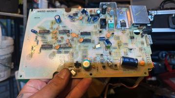 Casio CZ-101 moederboard INTACT bied naar waarde beschikbaar voor biedingen