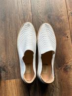 Uggs instappers., UGG, Ophalen of Verzenden, Zo goed als nieuw, Wit