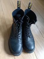 DR Martens 41, Ophalen of Verzenden, Zo goed als nieuw, Zwart
