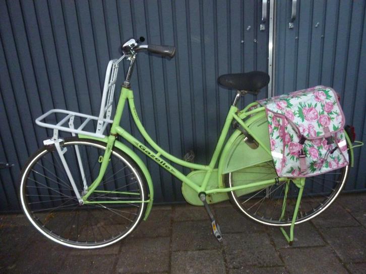 gebruikte omafiets gazelle basic met rek mag weg voor 50,00, Fietsen en Brommers, Fietsen | Dames | Omafietsen, Gebruikt, 56 cm of meer