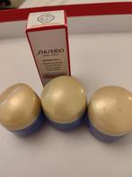 Shiseido vital perfection 30 ml+ 15 ml night +5 ml benifian, Ophalen of Verzenden, Nieuw, Gehele gezicht