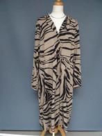 VERO MODA maat 48, jurk met tunneltaille., Kleding | Dames, Vero Moda, Zwart, Maat 46/48 (XL) of groter, Ophalen of Verzenden