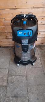 Nilfisk waterzuiger/ stofzuiger, Ophalen of Verzenden, Zo goed als nieuw, Waterstofzuiger, Reservoir