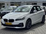 BMW 2-serie Active Tourer 220i High Executive Launch Edition, Euro 6, Wit, Leder, Bedrijf