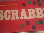 SCRABBLE SPEL MET HOUTEN LETTERS EN DRAAITAFEL, Hobby en Vrije tijd, Gezelschapsspellen | Bordspellen, Een of twee spelers, Ophalen of Verzenden