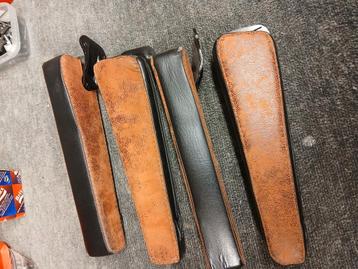 set van 4 armsteunen ISRI beschikbaar voor biedingen