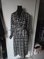 Dames zara jurk maat m, Maat 38/40 (M), Ophalen of Verzenden, Zo goed als nieuw, Onder de knie