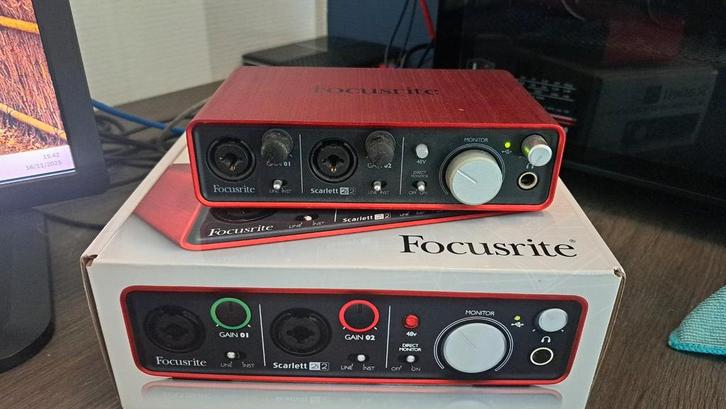 Focusrite Scarlett 2i2 Audio Interface, Muziek en Instrumenten, Midi-apparatuur, Gebruikt, Ophalen of Verzenden