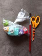 Gratis knutsel spullen en 5x  perforator, Ophalen of Verzenden