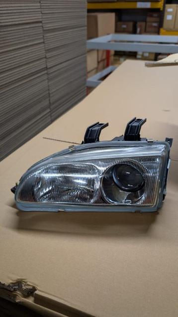Linkerzijde koplamp honda EG (denji) beschikbaar voor biedingen