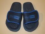 Donkerblauwe badslippers – maat 31, Ophalen of Verzenden, Gebruikt, Jongen of Meisje