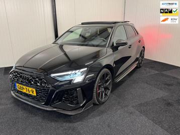 Audi RS3 2.5 TFSI Quattro UNIEK FULLCARBON/VOSSEN/PANO/HUD/A beschikbaar voor biedingen
