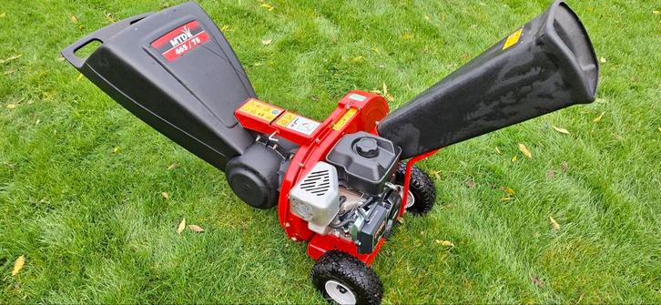 MTD Benzine Takkenhakselaar., Tuin en Terras, Hakselaars, Gebruikt, Benzine, Met opvangbak, Ophalen