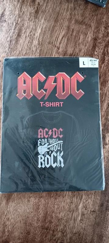 AC/DC T-shirt - Rock 'n' Roll! beschikbaar voor biedingen
