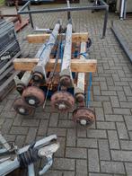 Twee torsie assen 1350 kg, Doe-het-zelf en Verbouw, Steigers, Ophalen, Gebruikt, Overige typen, Minder dan 2 meter