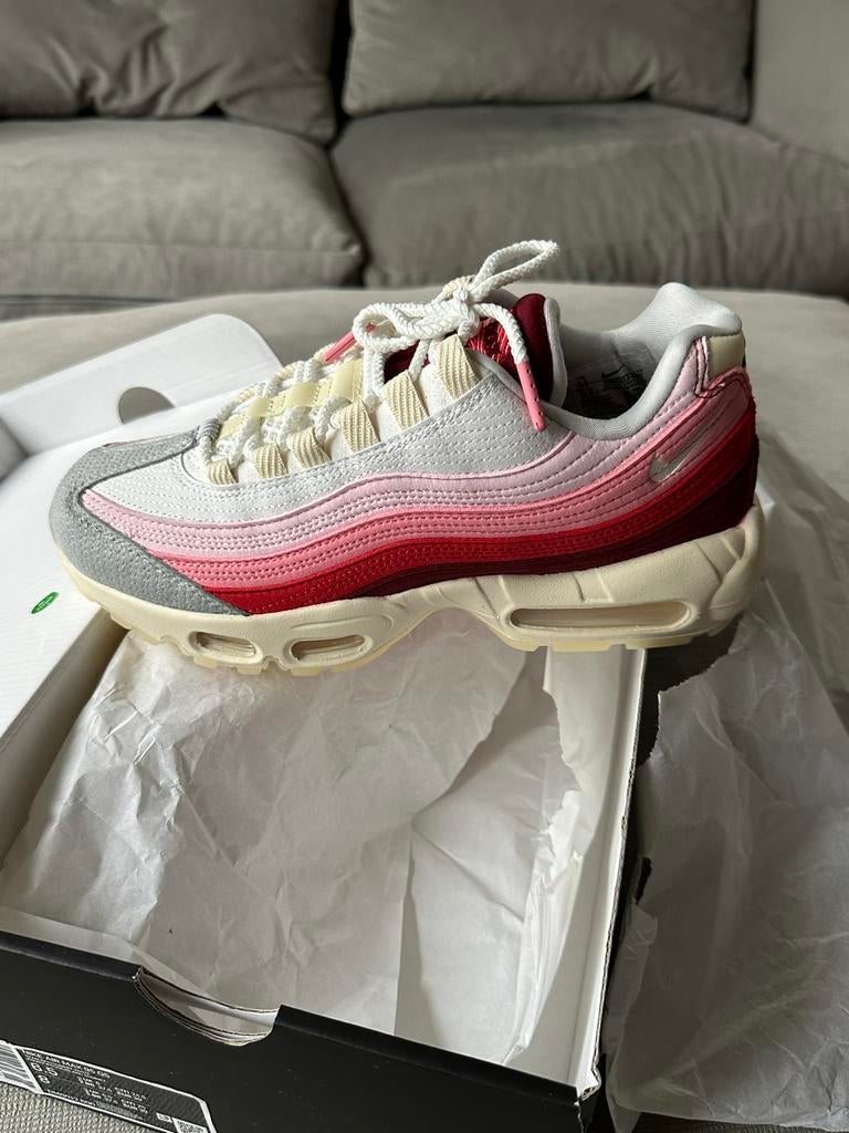 Nike Air Max 95 Anatomy of Air GID (2022) US 6.5 / EU 39, Ophalen of Verzenden, Nieuw, Rood, Sneakers of Gympen